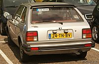 Archivo:1981 Honda Civic Luxe Hondamatic (15048714277)