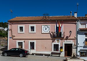 Archivo:Ayuntamiento, Vindel, Cuenca, España, 2017-05-22, DD 21