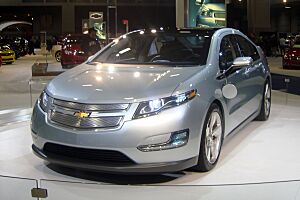 Archivo:Chevrolet Volt WAS 2010 8852