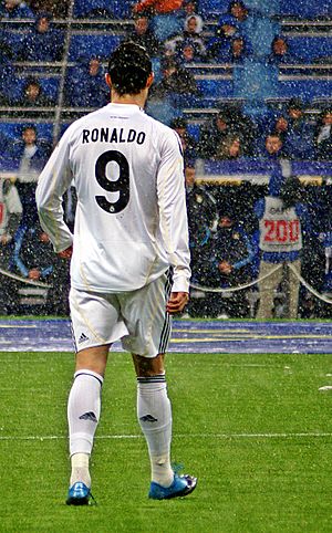 Archivo:Cristiano Ronaldo Madrid