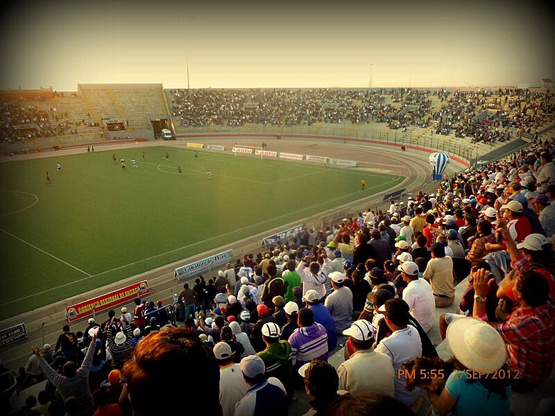 Estadio centenario chimbote 2