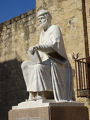 Archivo:Estatua de Averrores, Córdoba 001