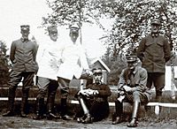 Archivo:Gardermoen 1912, Vidkun Quisling lengst til venstre.