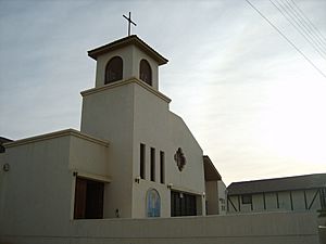 Archivo:Iglesia de La Herradura - panoramio