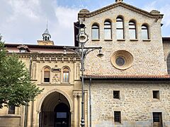 Iglesia de San Nicolás (Pamplona) exterior 01