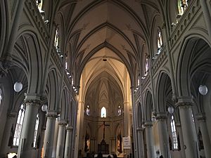 Archivo:Interior Catedral San Isidro
