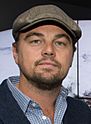 Archivo:Leonardo DiCaprio visited Goddard Saturday to discuss Earth science with Piers Sellers (26105091624) cropped