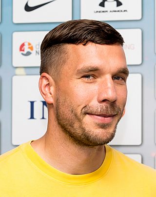 Lukas Podolski 2019.jpg