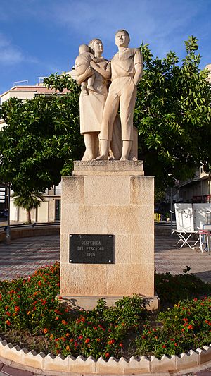 Archivo:Monumento “Despedida del pescador”. Santa Pola (Alicante)