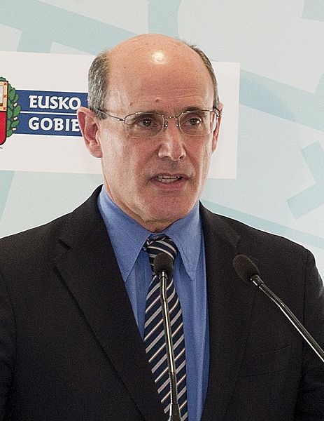 Rafael Bengoa 2012b (cropped)