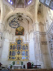 Archivo:San Juan de los Reyes - Toledo, Spain - 04