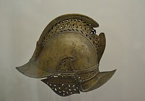 Archivo:Casco de bronce de soldado español. Siglo XVI. Museo de América 01