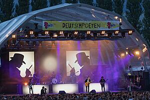 Archivo:Clueso-Deutschpoeten-2018-77