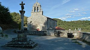 Archivo:Igrexa de San Pedro de Bembibre - Taboada (Lugo) - Fachada