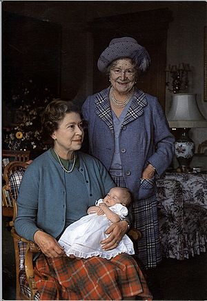 Archivo:Image from Christmas card issued by H.R.H. Queen Elizabeth II (1988) (52344471041)