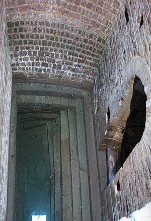 Archivo:Judenbad Speyer 6 View from the first room down