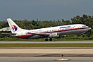 Malaysia Airlines Boeing 737-400 Prasertwit-1.jpg