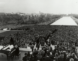 Archivo:MarianAndersonLincolnMemorial