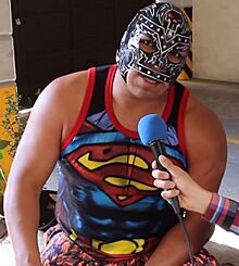 Mr. Niebla in 2015 (3).jpg