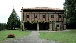 Archivo:Museo Etnografico de Cantabria