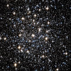 Archivo:NGC 3201 Hubble WikiSky