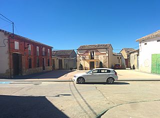 Plaza Mayor, Castromembibre.jpg