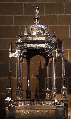 Archivo:Relicario corpus pamplona