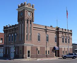 Schuyler, Nebraska city hall from NW 1.JPG