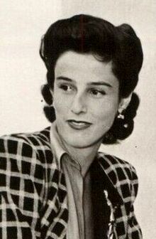 Stanley Grafton Mortimer Jr. and Barbara Cushing honeymoon in 1940 (crop).jpg