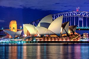 Archivo:Sydney Opera House Close up HDR Sydney Australia