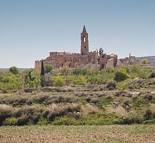 Vista de Belchite, Aragón (España).jpg