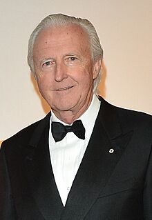 Willard Gordon Galen Weston at the CFC Gala 2013.jpg