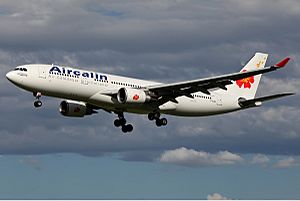 Archivo:Aircalin Airbus A330-200 MEL Zhao