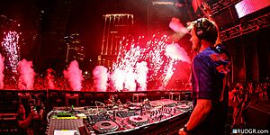 Archivo:Armin van Buuren 2014