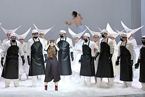 Archivo:Barbara Hannigan in The Snow Queen