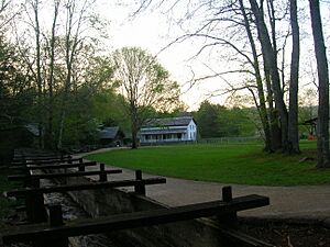 Archivo:Cable Homestead in Cades Cove