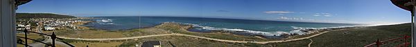 Archivo:Cape Agulhas panorama