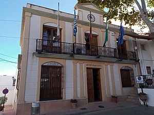 Archivo:Casa Consistorial de Lucainena de las Torres