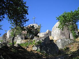 Cruz Lobeira.jpg