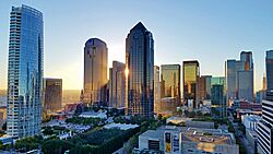 Dallas Skyline with Arts District.jpg
