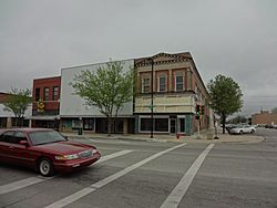 Downtown Great Bend Kansas 5-5-2012.jpg