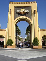 Archivo:Entrance to Universal Studios Florida