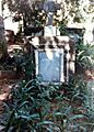 Hassler Cementerio San Bernardino enero 1987 1