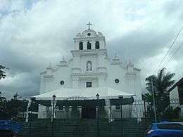 Archivo:Iglesia de San Rafael de Escazú.Costa Rica
