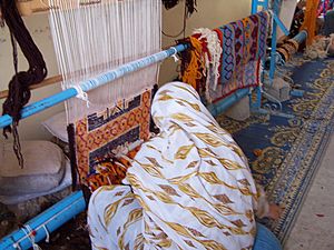 Archivo:Loom assoc fem Souss-Massa NP