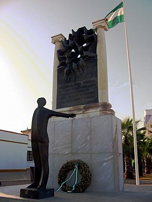 Archivo:Monument to Blas Infante, Seville