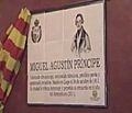 Placa conmemorativa del II Centenario de su nacimiento