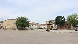 Plaza Caudillo, Villar de Chinchilla.jpg