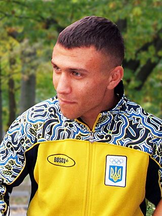 Archivo:Vasyl Lomachenko portrait 3×4