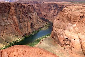 Archivo:Colorado River edit